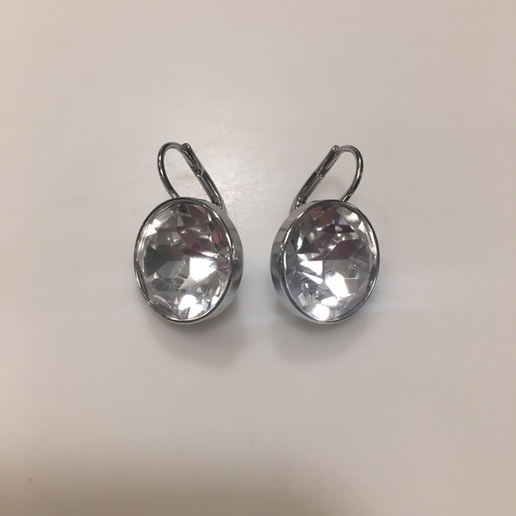 💎 Earrings - Picture 2 of 6